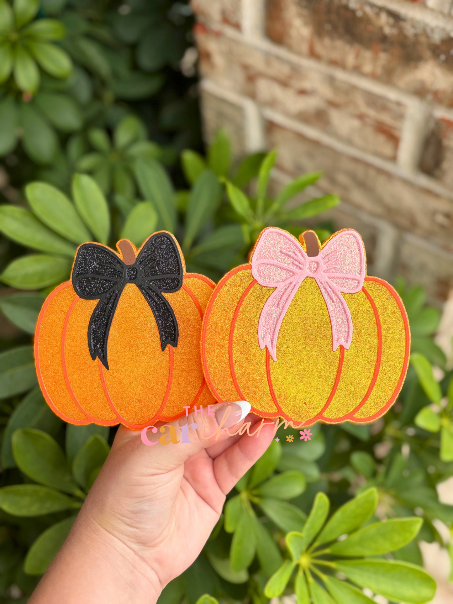 Pumpkin W/ Bow Freshie